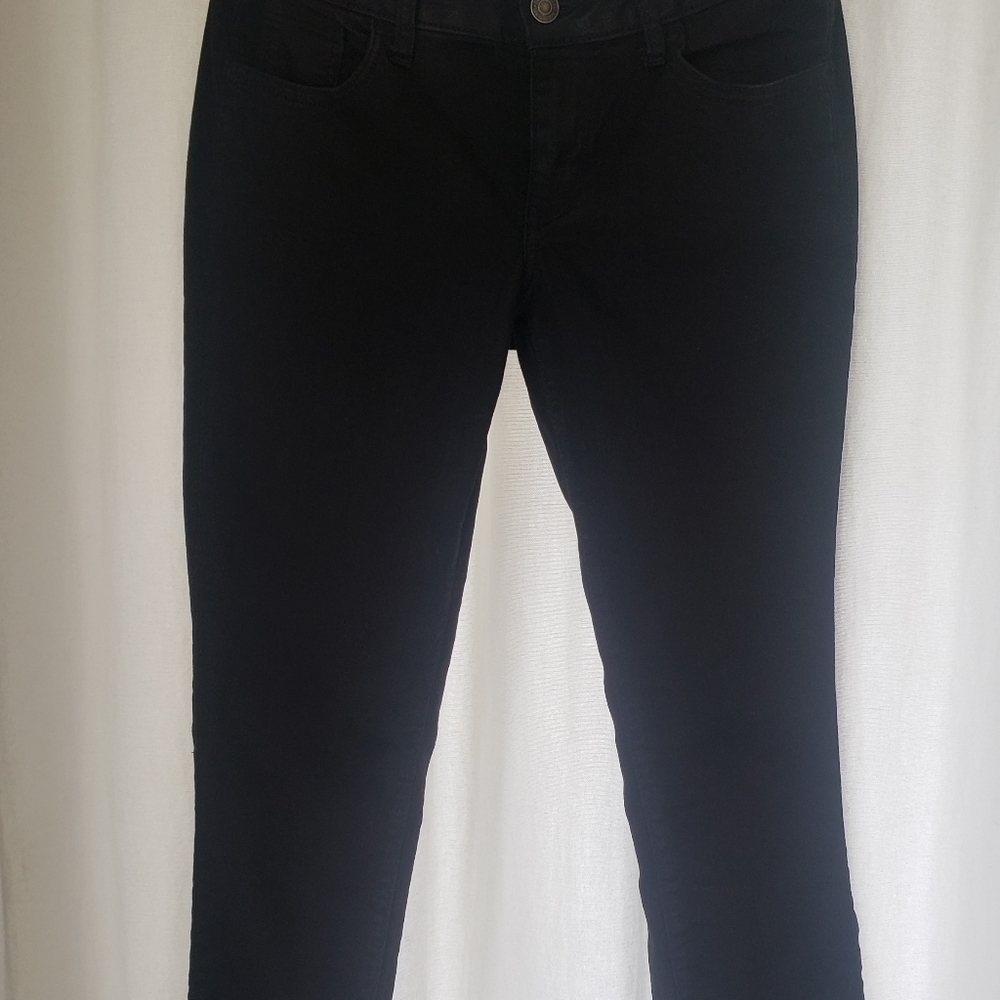 Skinny Black Jean's